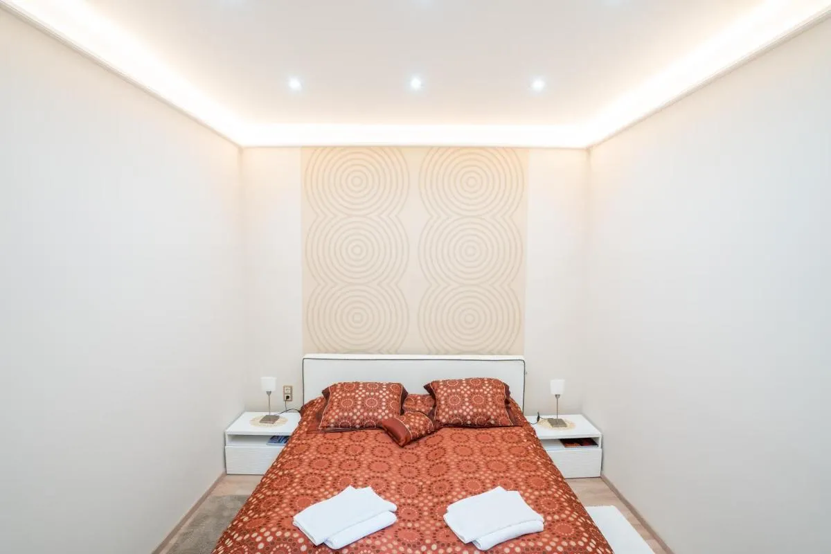 Image 1 of Modern, Quiet & Cozy Apartment in the middle of Downtown near Danube at Fashion street