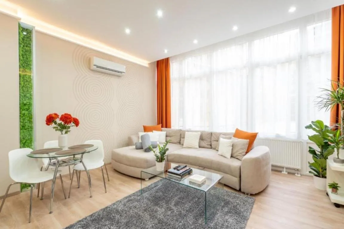 Image of Modern, Quiet & Cozy Apartment in the middle of Downtown near Danube at Fashion street
