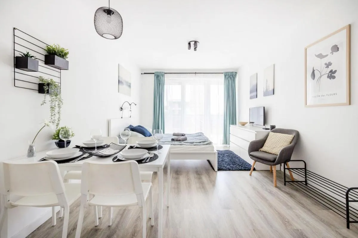 Image 5 of Modern Riverside Apartment with Free Parking