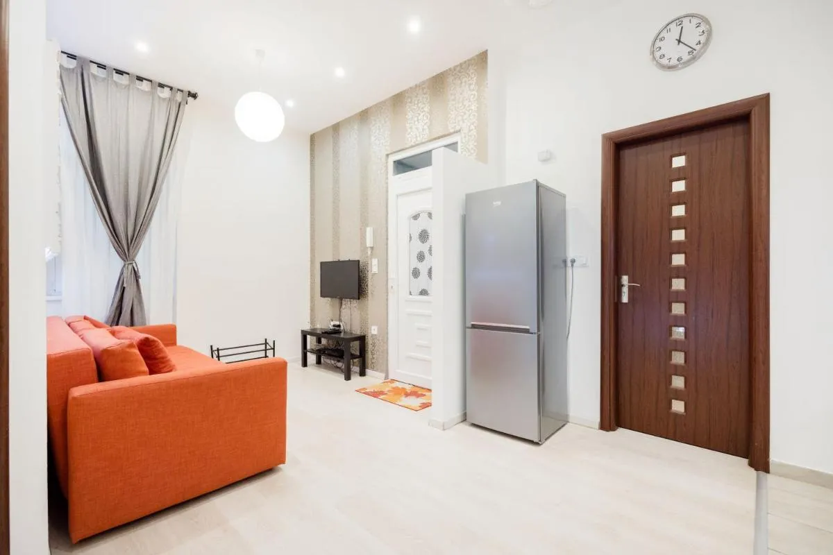 Image 4 of Modern Westend CityCenter Home