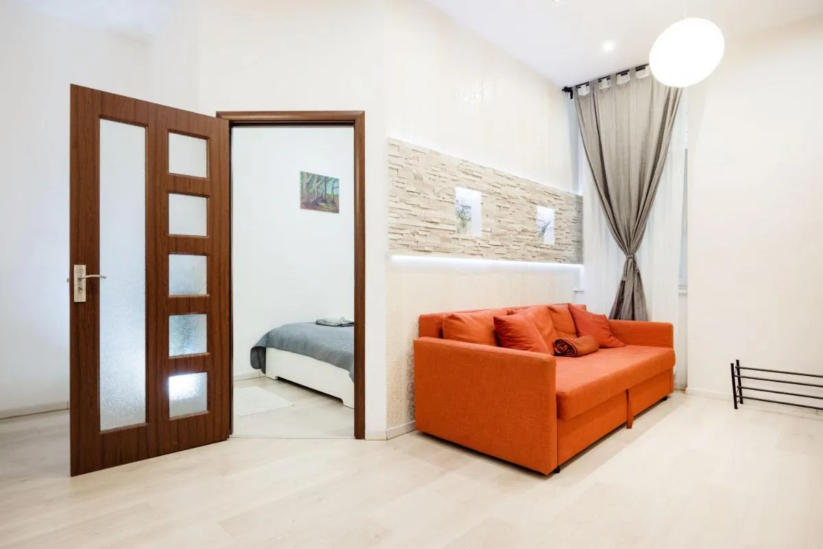 Image 1 of Modern Westend CityCenter Home