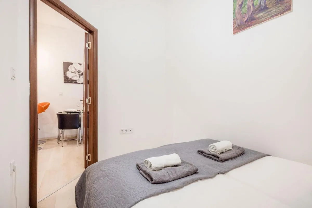 Image 6 of Modern Westend CityCenter Home