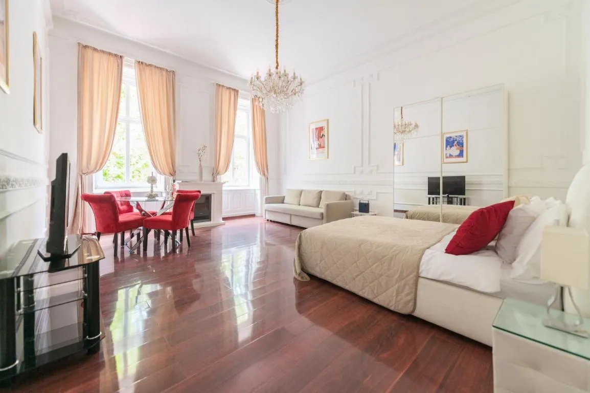 Image of Music Academy Suite Café Vian Apartman Kft