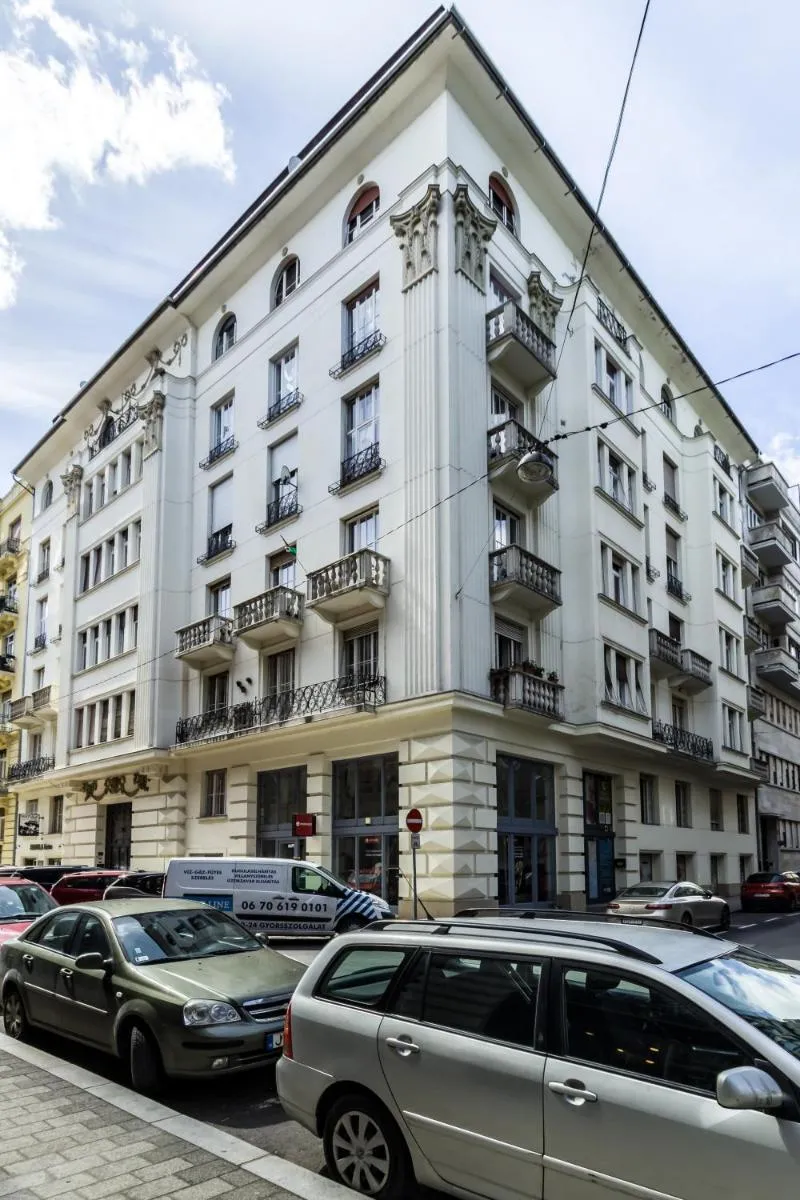 Image 5 of N16 Deluxe Apartment