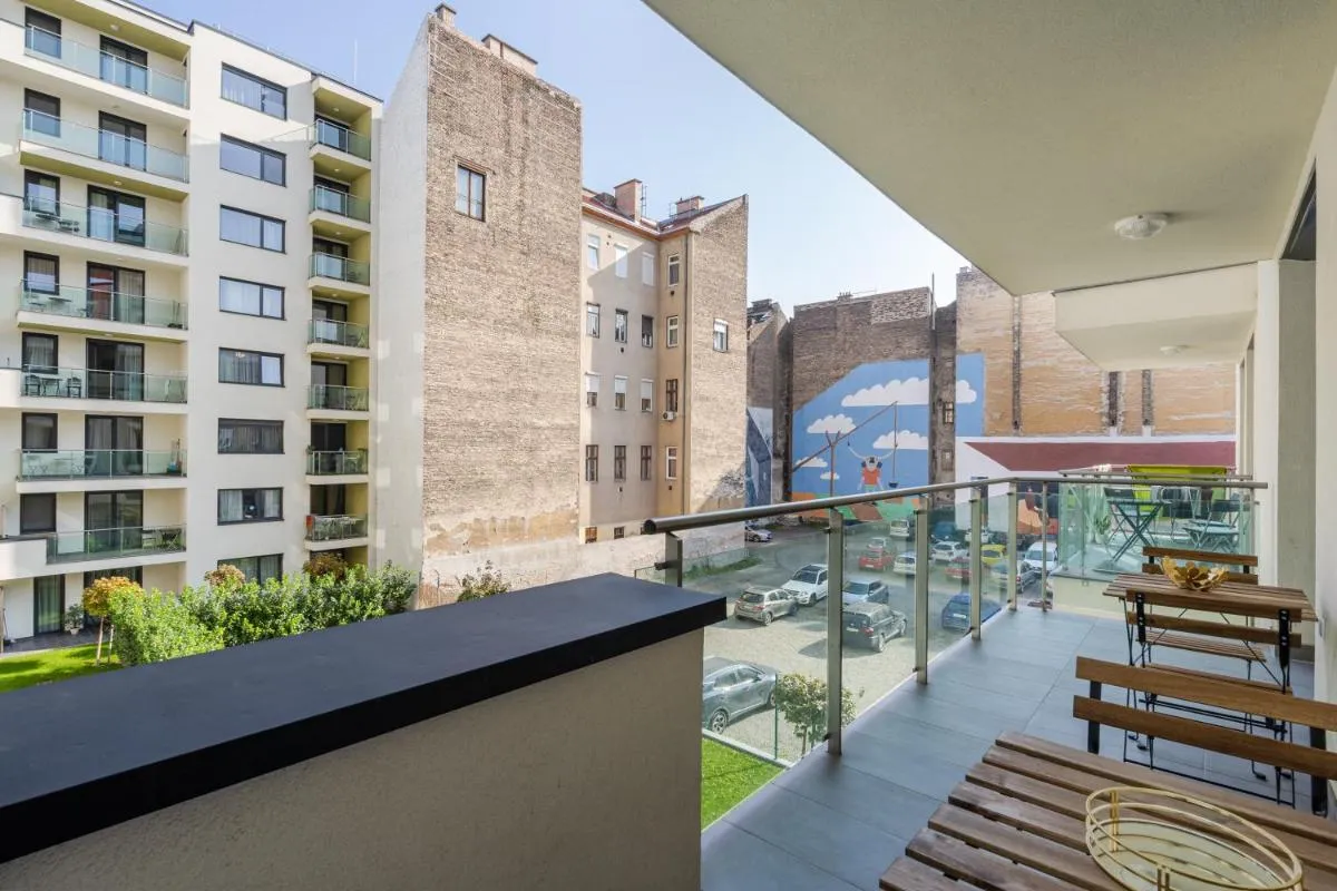 Image 6 of Navy Angel Apartment with balcony