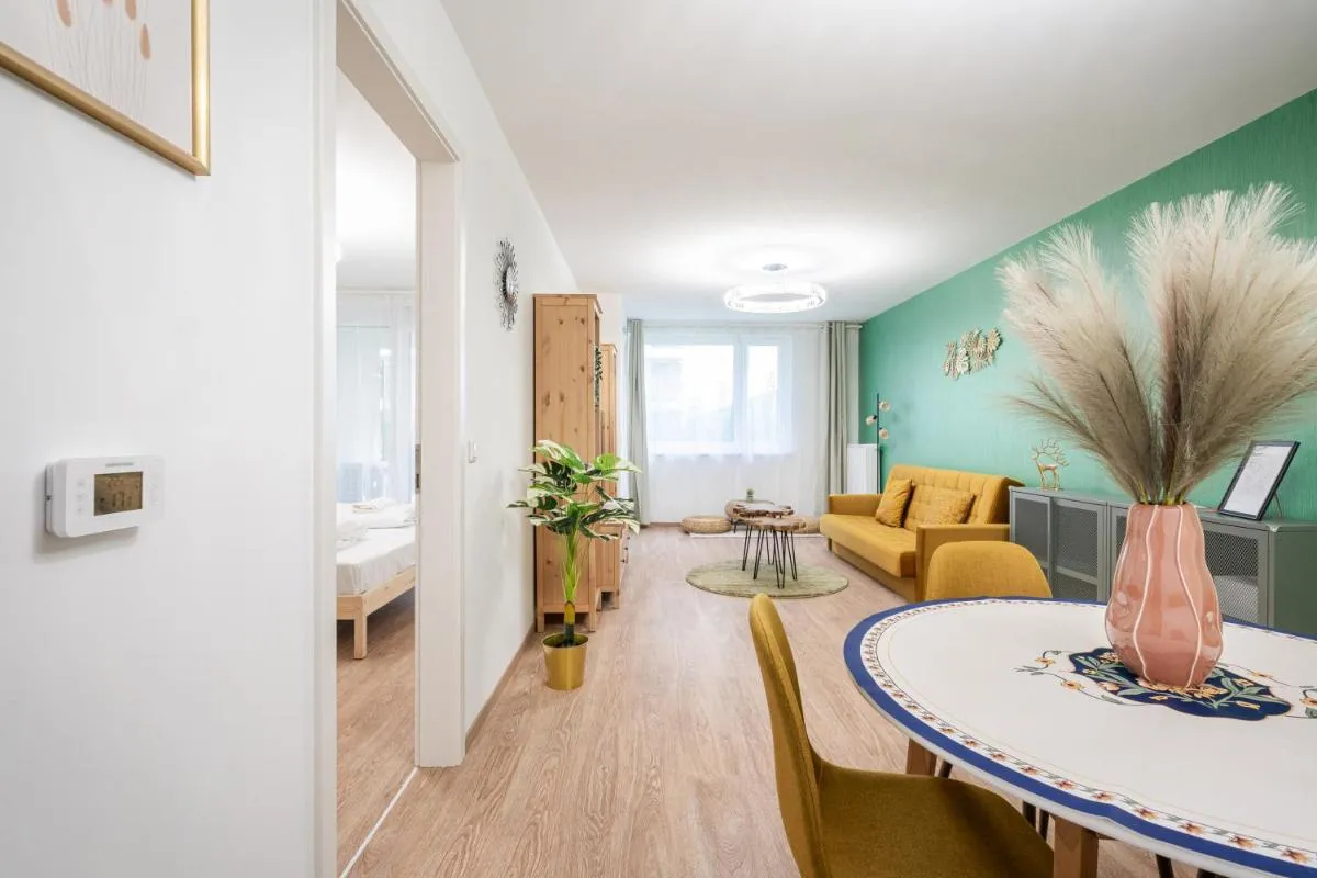 Image 4 of Near the River Apartment 3
