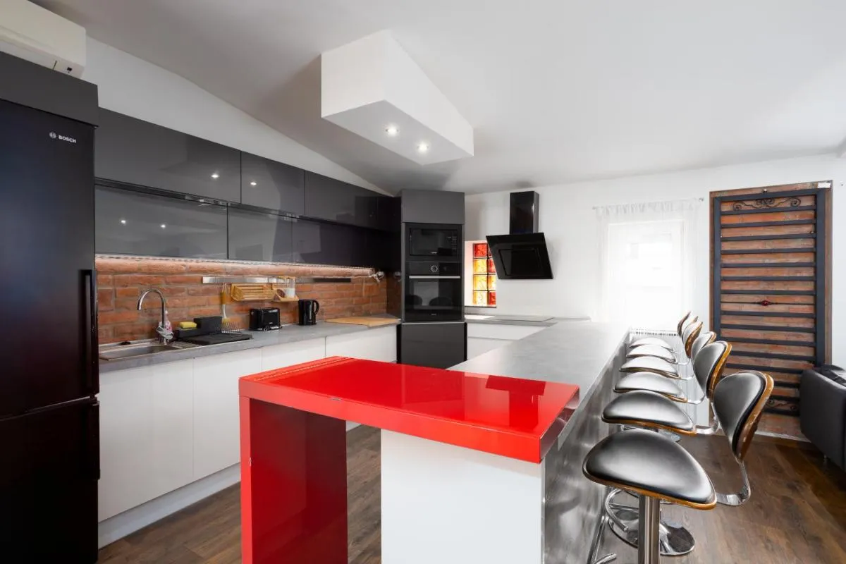 Image 3 of Nightingale Luxury Apartment