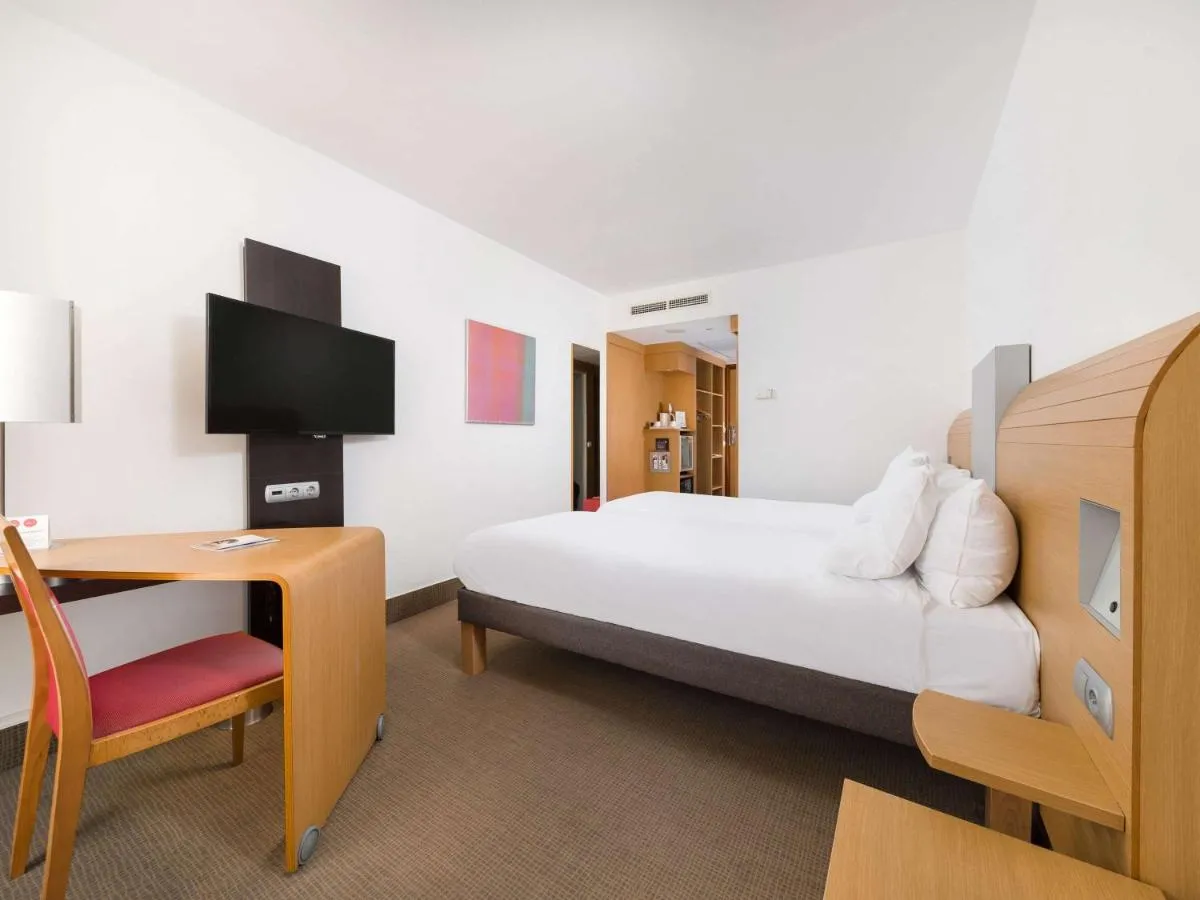 Image 1 of Novotel Budapest City