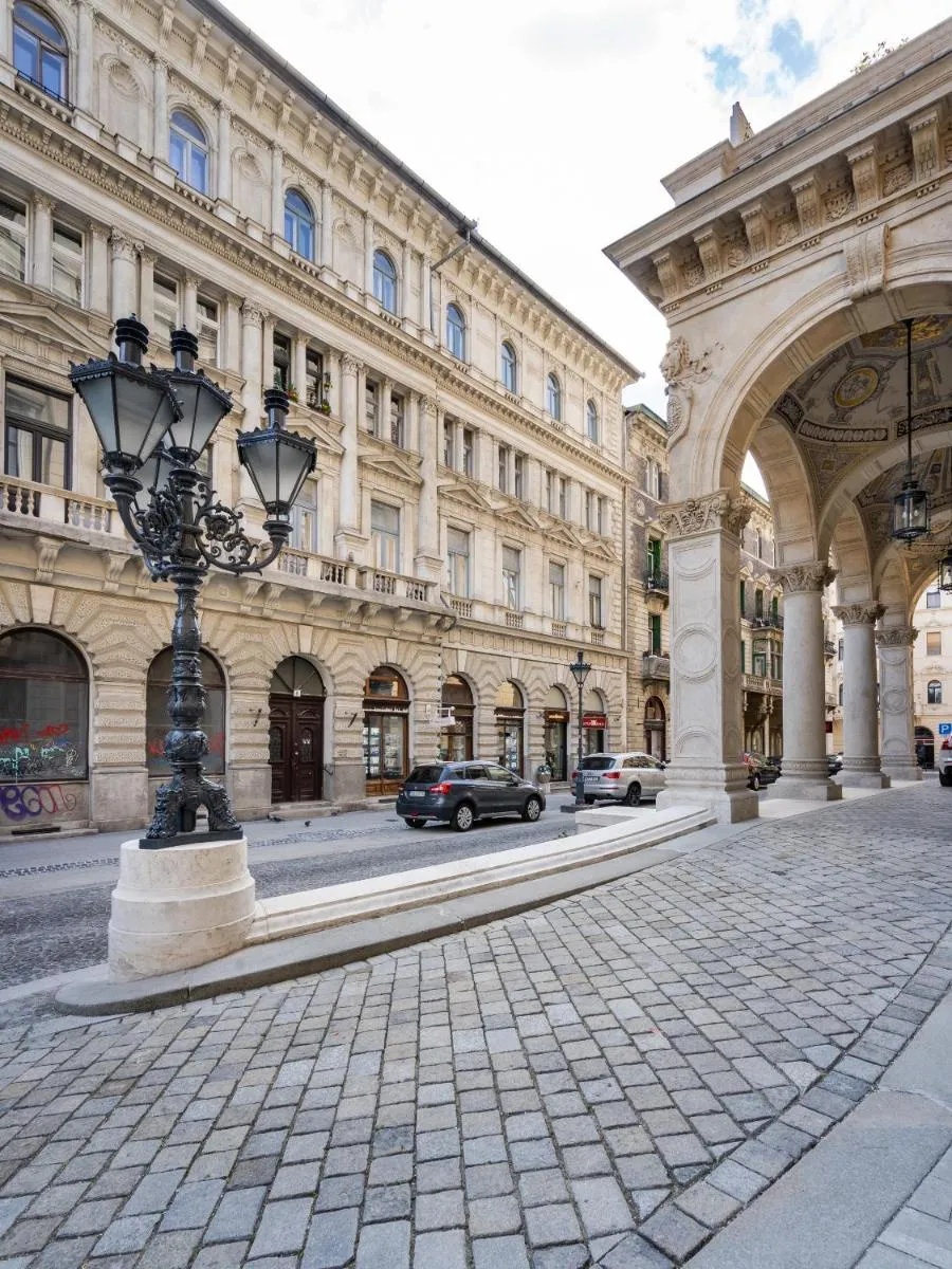 Image 5 of Opera Luxury Apartment