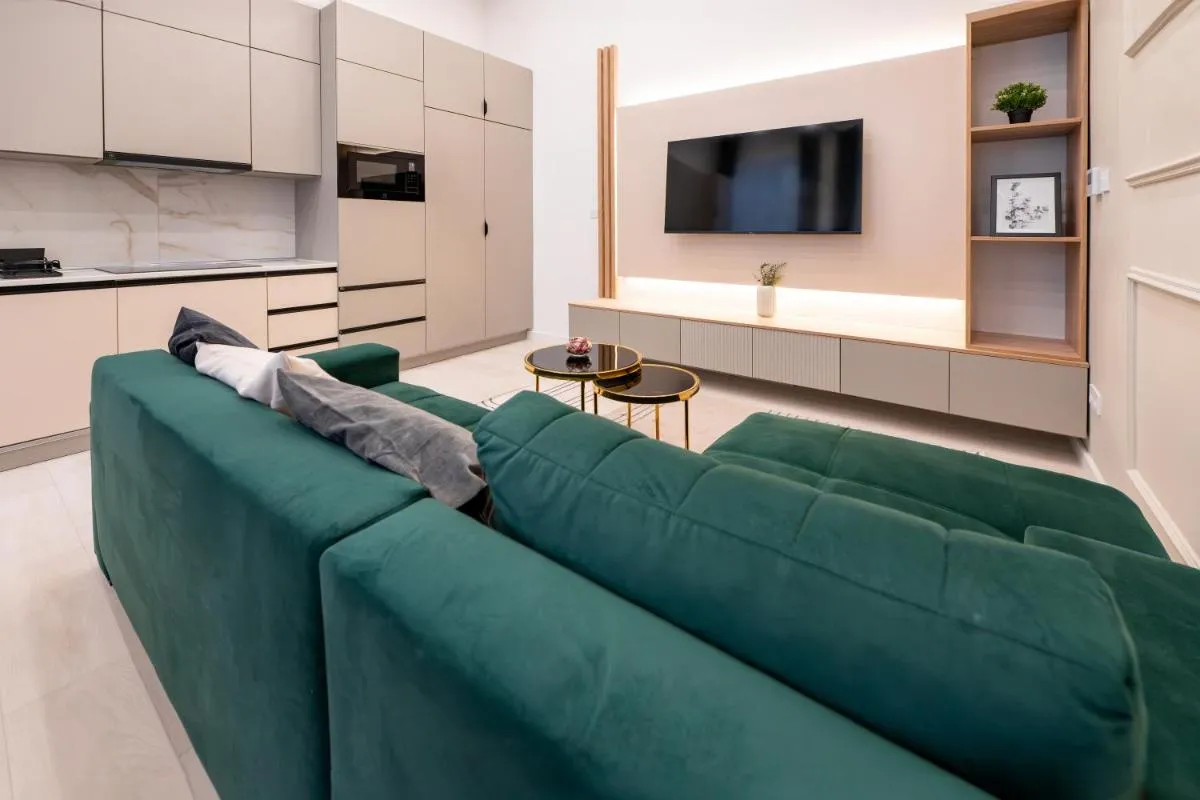 Image 4 of Opera residence (D10)