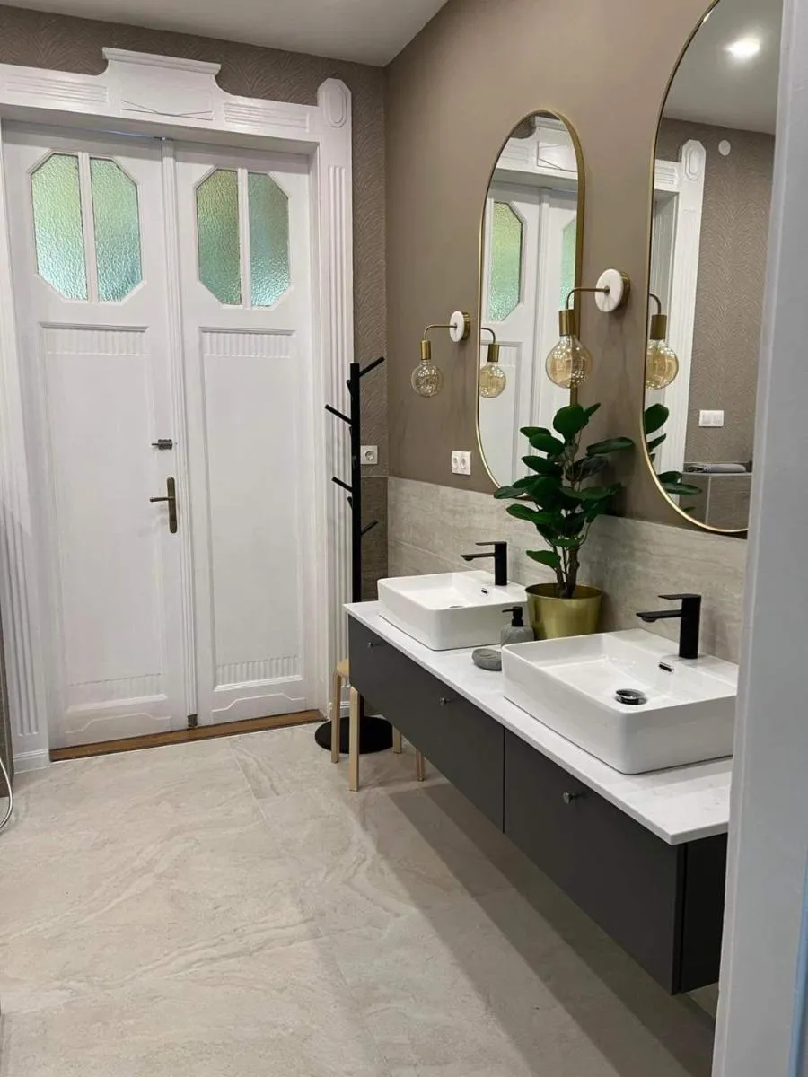 Image 3 of OrangeHomes Panthera Luxury Apartment