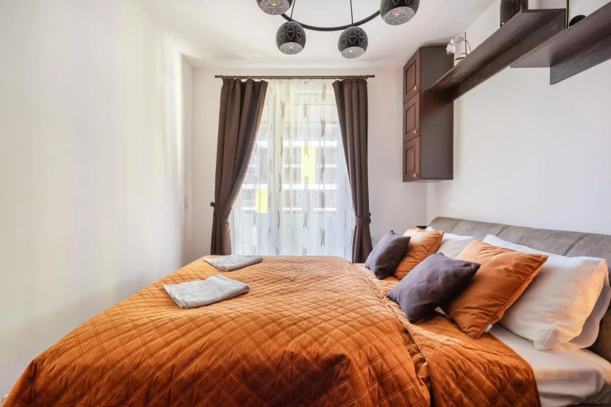 Image 6 of Orchid House Apartment