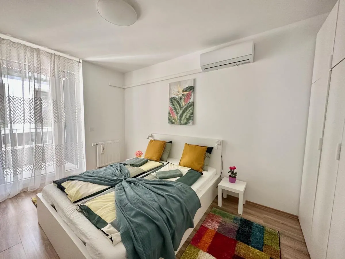 Image 1 of Panorama Apartment #W6 #Terrace #FreeParking