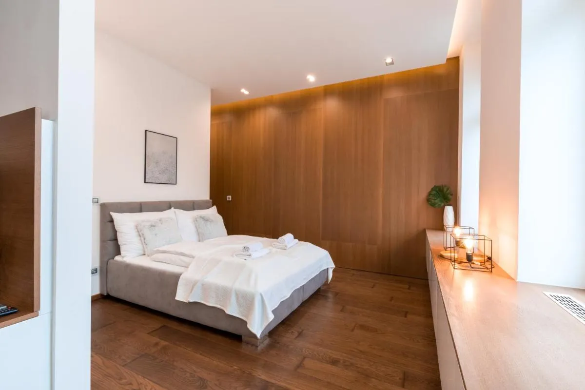 Image 6 of Panorama Luxury Dream Home in The Center