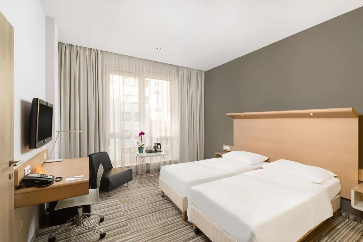 Image 2 of Park Inn By Radisson Budapest