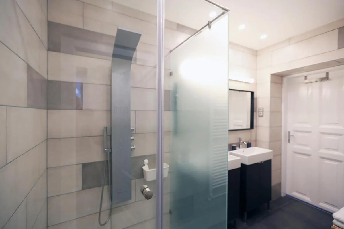 Image 6 of Paulay Central Top Suite
