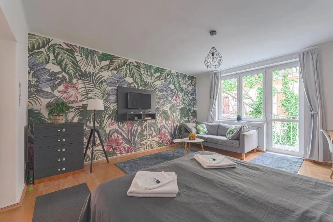 Image of Peaceful Apartment near Buda Castle and Chain Bridge