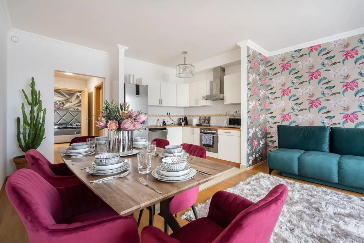 Image 3 of Penthouse three bedrooms, three balconies apartment in Kiraly street