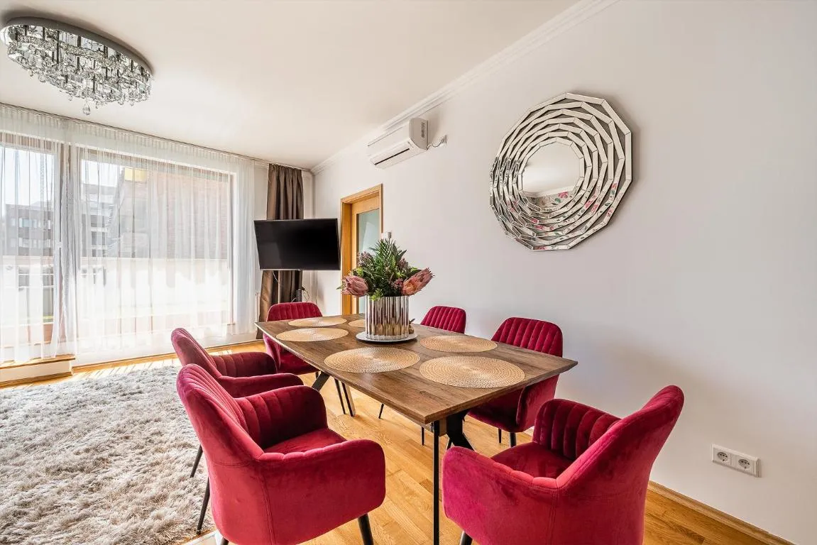 Image of Penthouse three bedrooms, three balconies apartment in Kiraly street