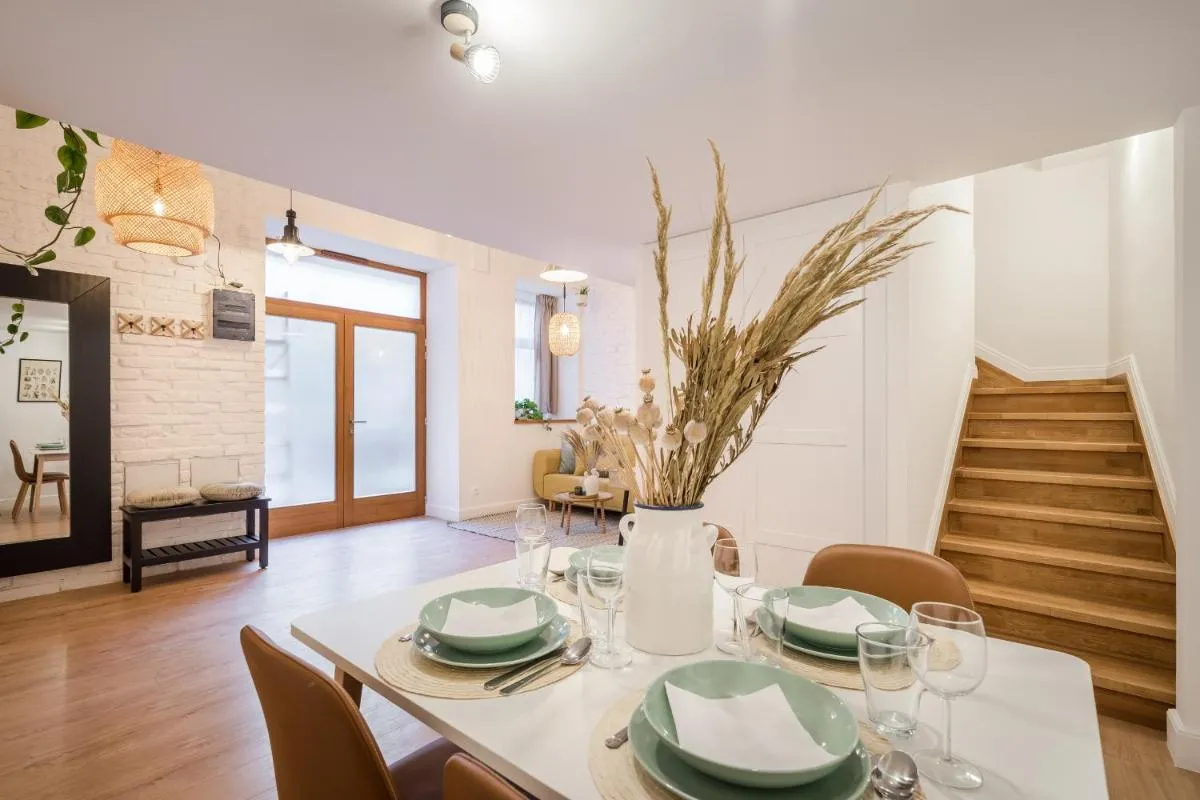 Image 1 of ROOMLI Boho Chic Apartments
