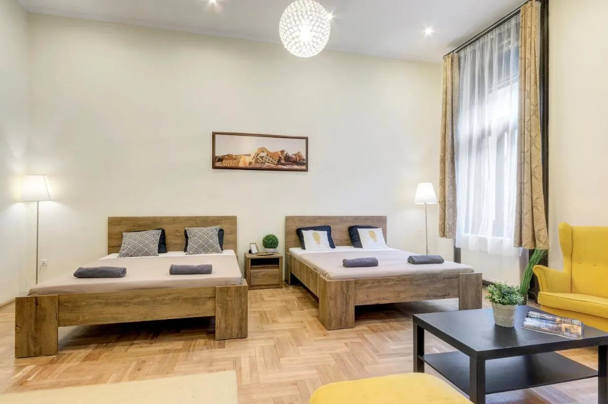 Image 4 of Real Apartments Klauzál