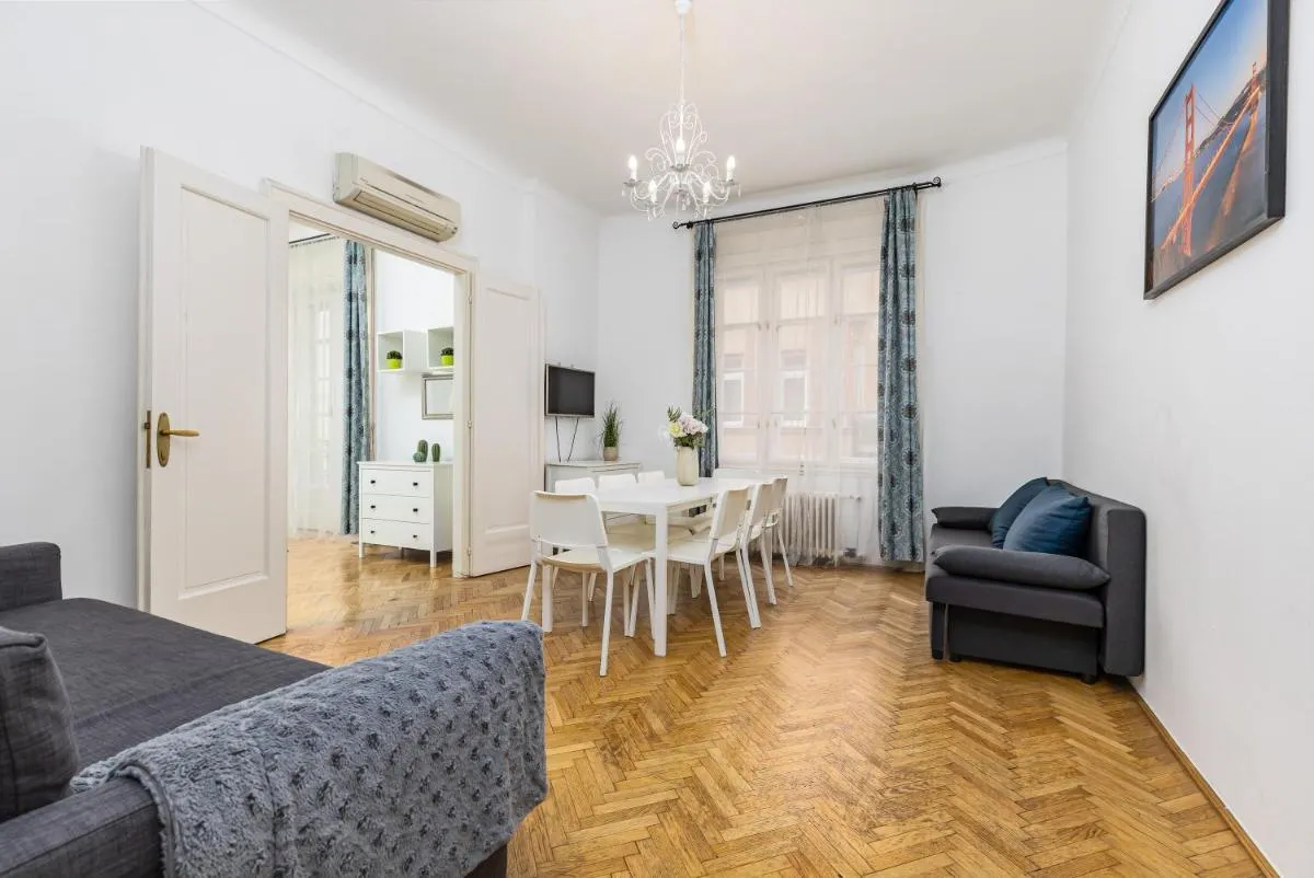 Image 2 of Real Apartments Wesselényi II.