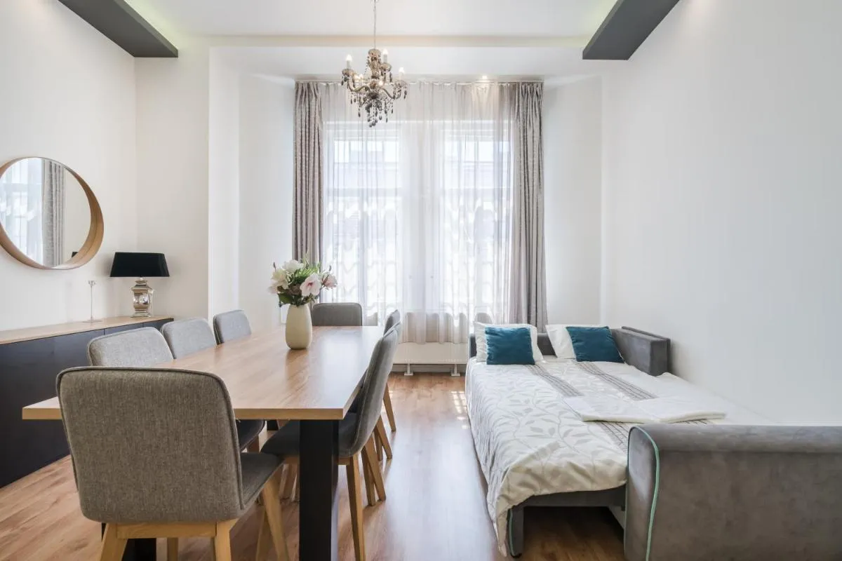 Image 2 of Real Apartments Zichy