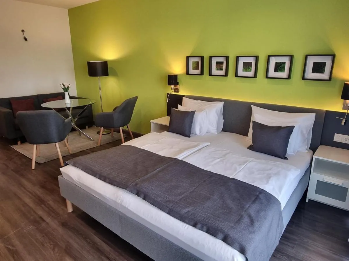 Image 6 of RiverCity Apartments