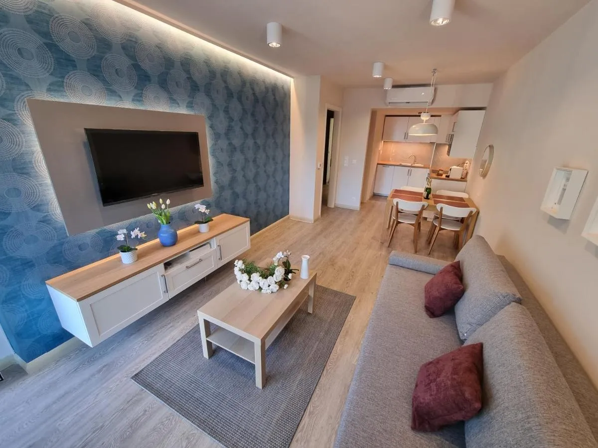 Image 4 of RiverCity Apartments