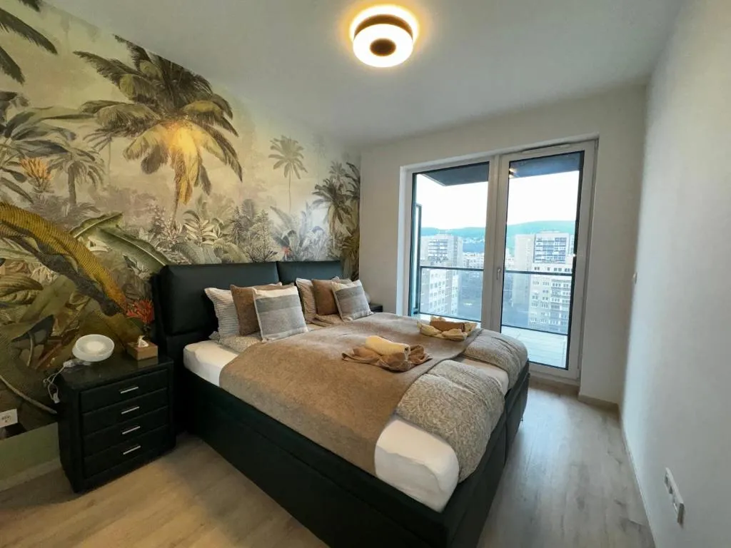 Image of RiverGuard Apartment With FREE PARKING