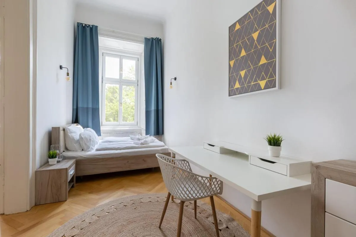 Image 1 of SUPER CENTRAL 2BR-2BT with Balcony&View&Sauna&Jacuzzi
