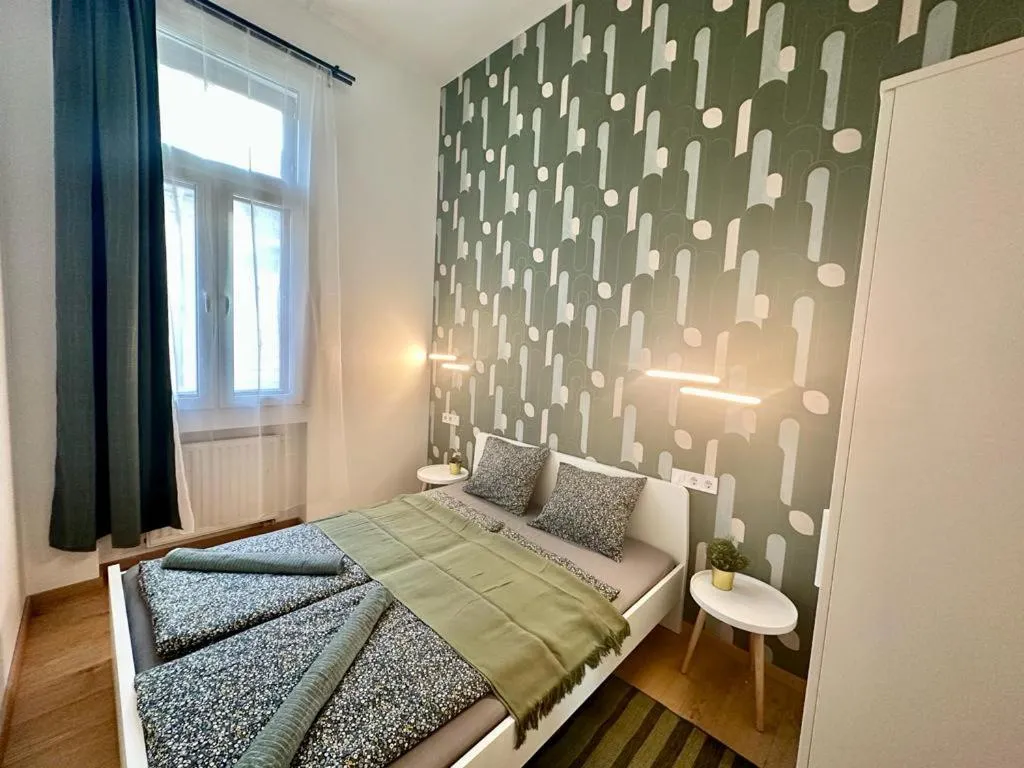 Image 6 of Shiny 3 Bedroom Apartment by GOZSDU Courtyard #downtown #freeparking