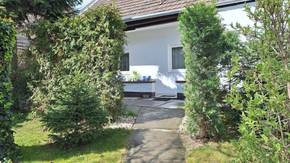 Image of Sissi Residence with free parking lot