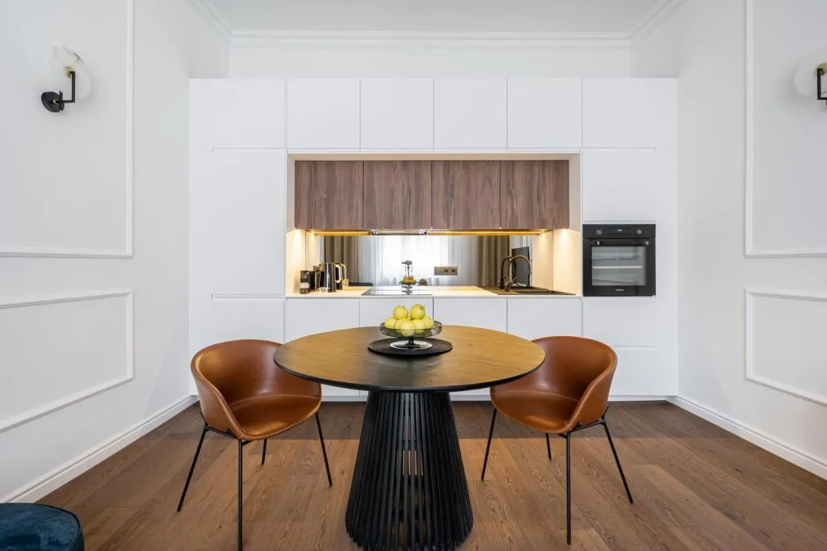 Image 3 of Sky Way Apartment