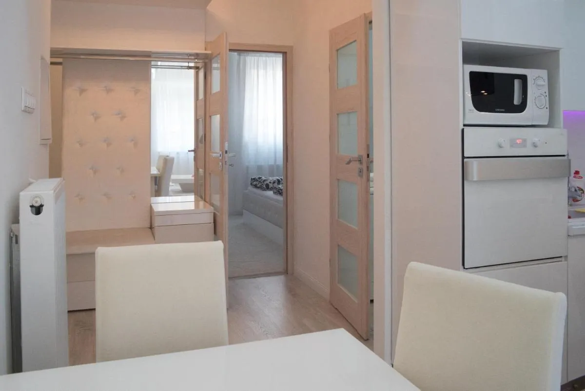 Image 3 of Sofia Apartment