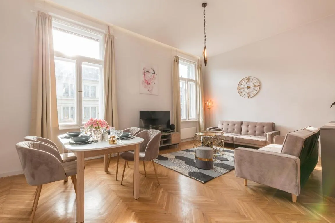 Image of Space and Elegance in The Heart of Budapest