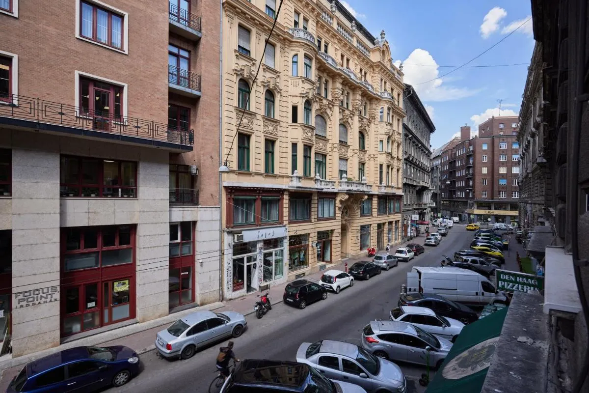 Image 5 of Spacious Luxury Apartment in the City Centre