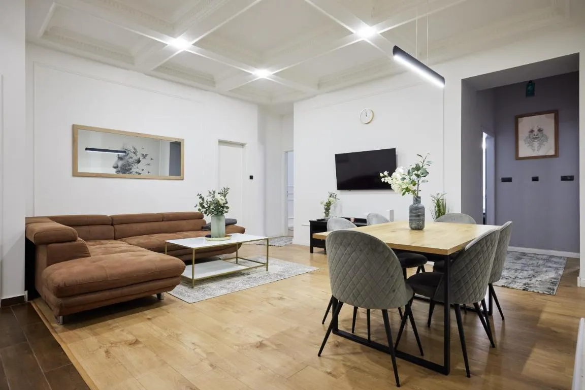 Image of Spacious Luxury Apartment in the City Centre