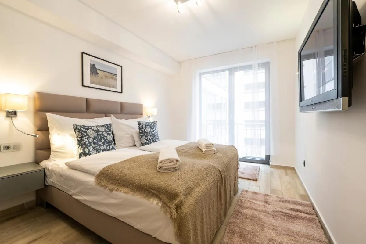 Image 1 of StayWithUs – Downtown