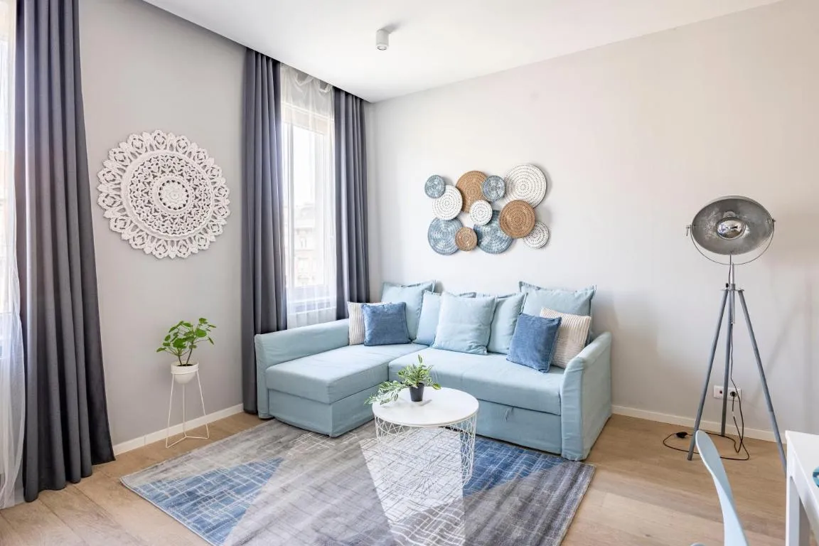 Image of Stylish & Spacious Central Suite by Prestige Homes