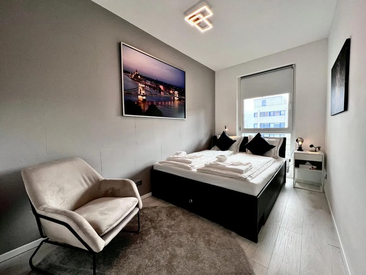 Image 1 of SuiteAngel – Luxury Design Condo with free garage