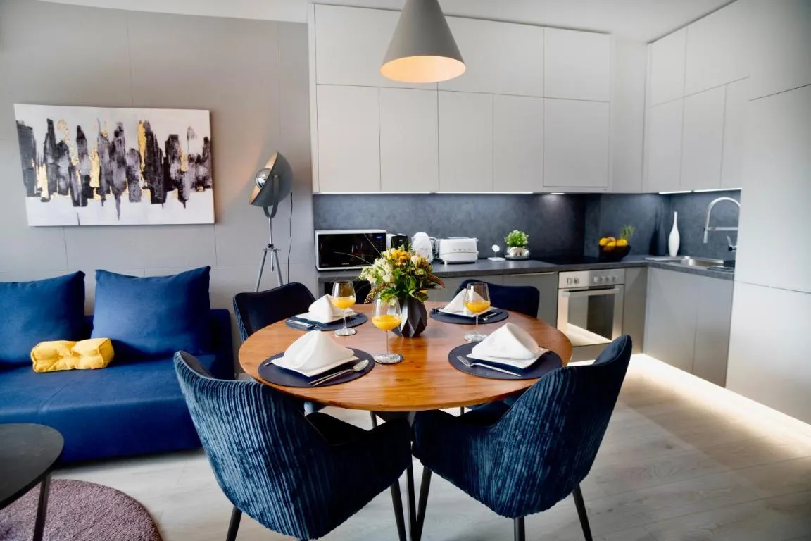 Image of SuiteAngel – Luxury Design Condo with free garage