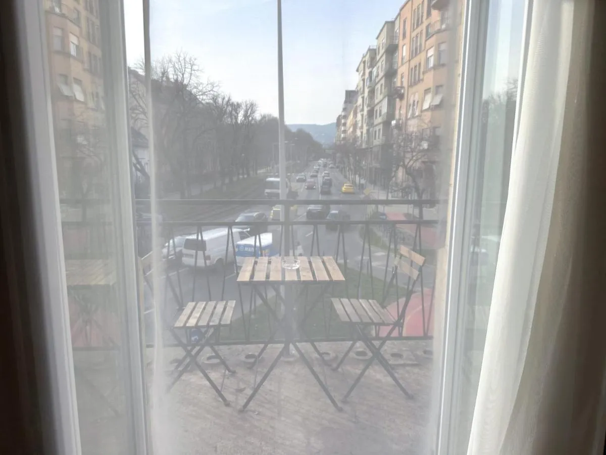 Image 4 of Sunny Castle Apartment