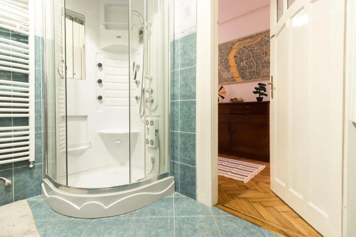 Image 2 of Szasz Buda Villa Apartment next to Buda Castle district