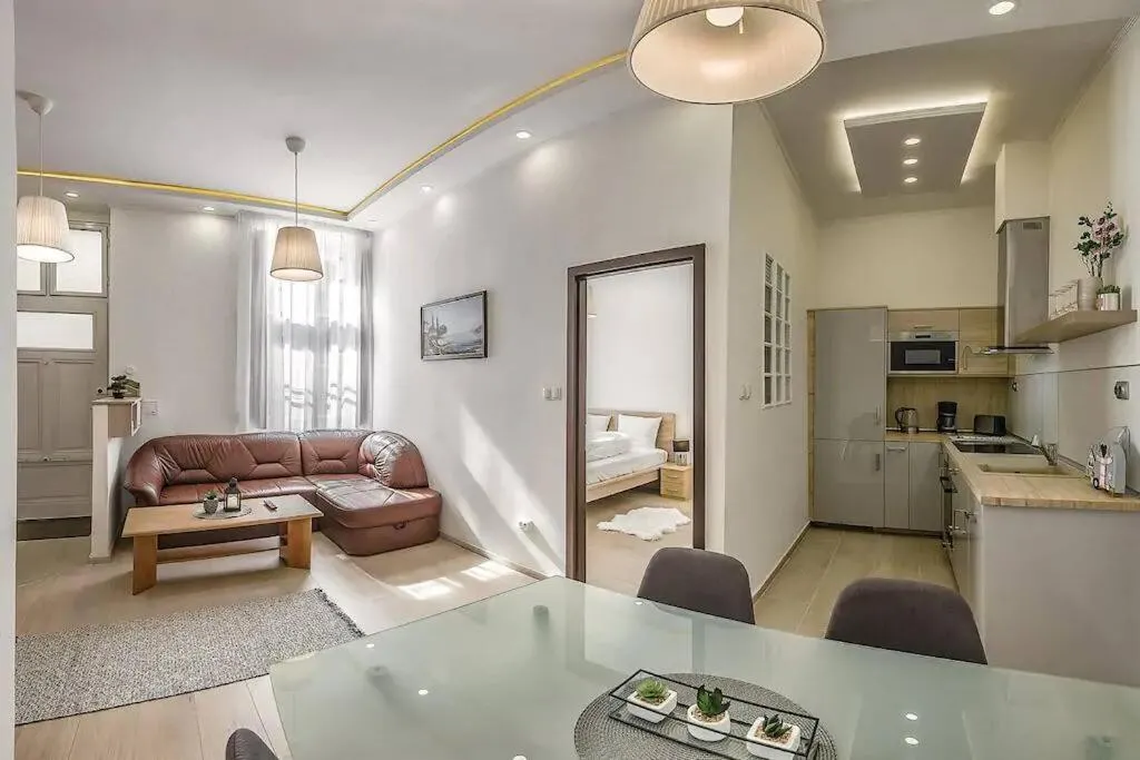 Image 2 of Széchenyi Renovated 2BR at Danube river