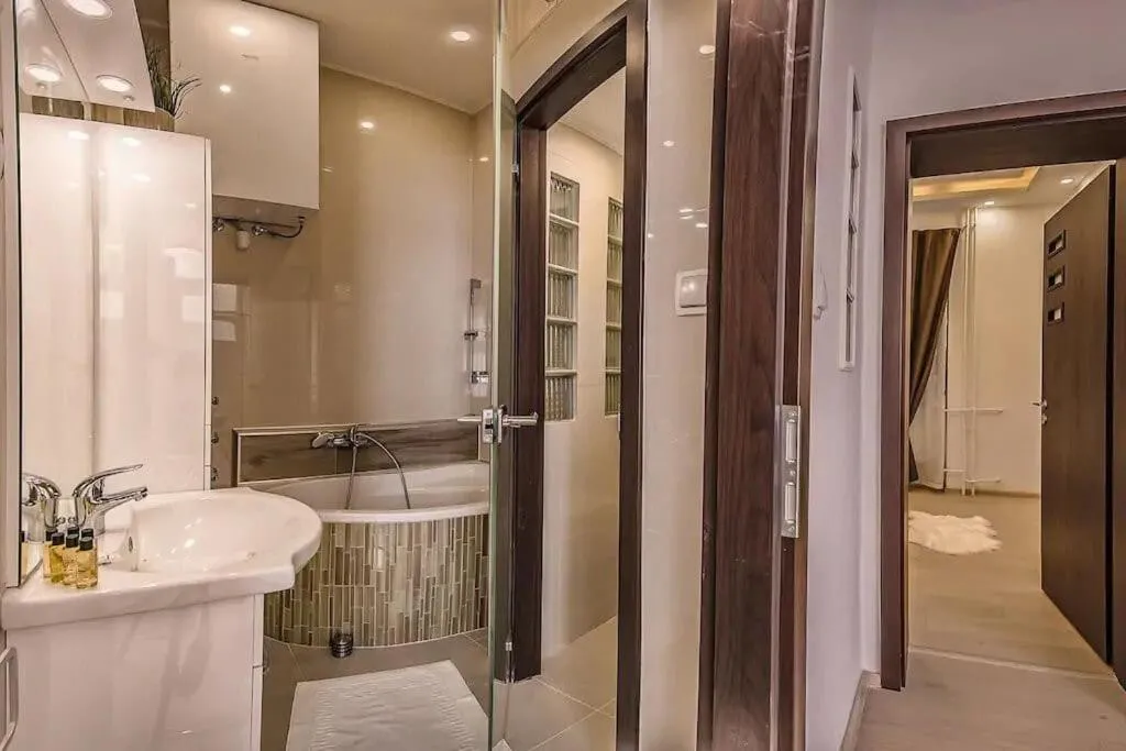 Image 1 of Széchenyi Renovated 2BR at Danube river