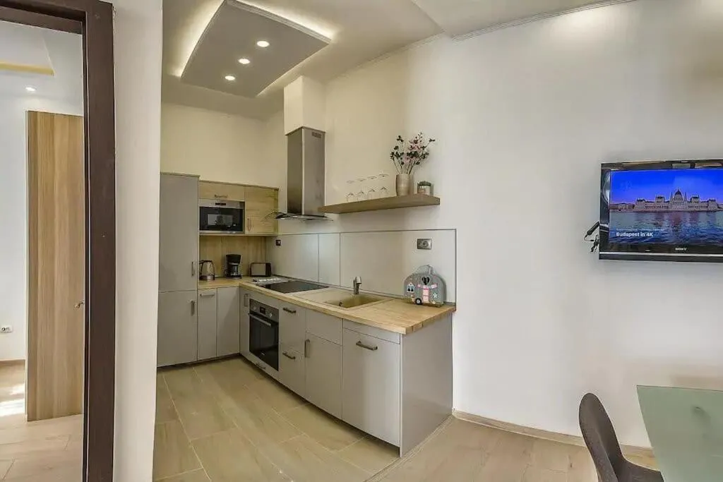 Image 6 of Széchenyi Renovated 2BR at Danube river
