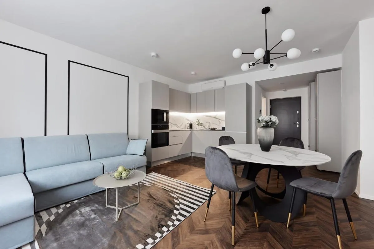 Image 4 of The Amberlyn Suite Hotel