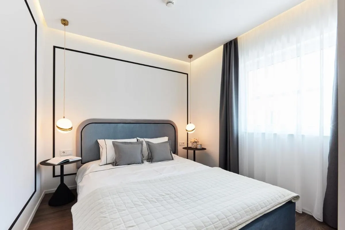 Image 5 of The Amberlyn Suite Hotel