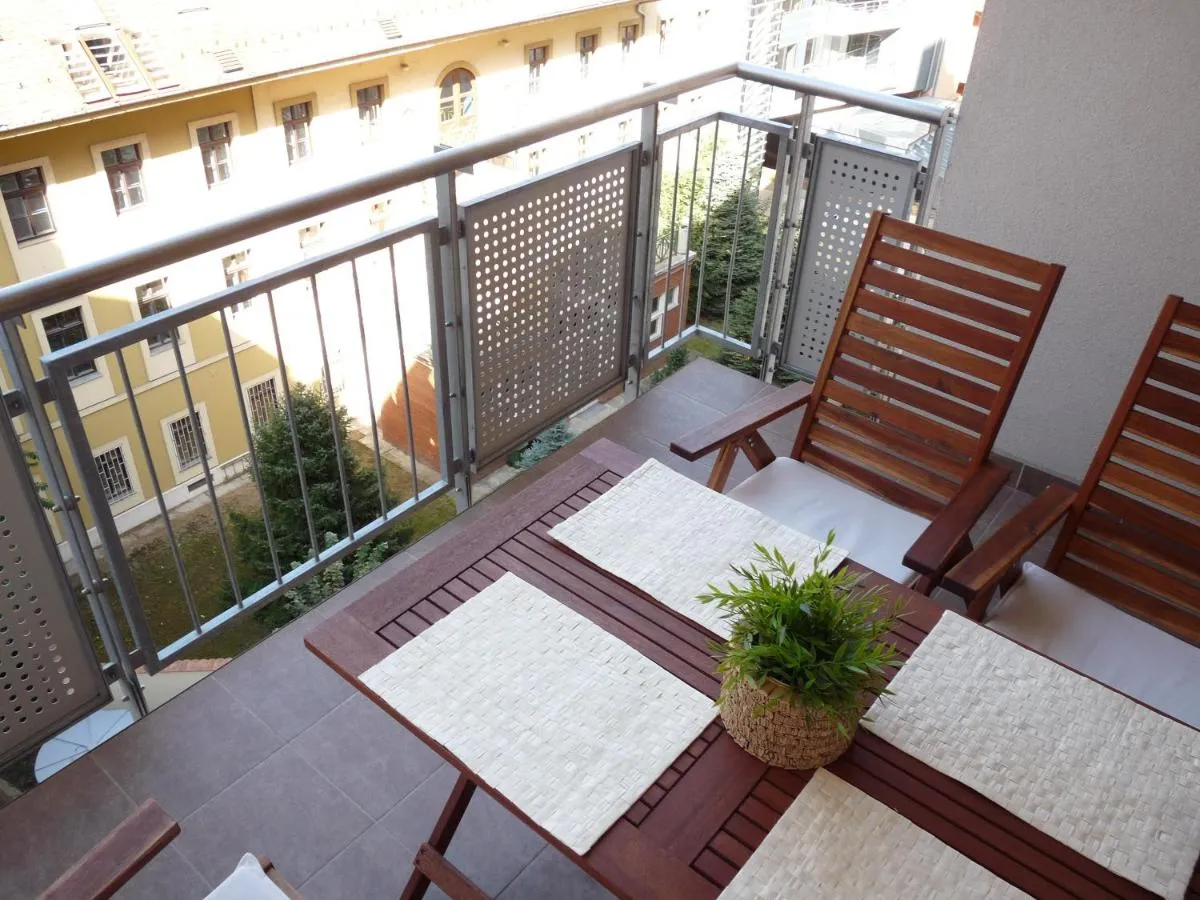 Image 6 of Trendy Deluxe Apartments